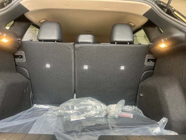 2027 Nissan Kicks SR