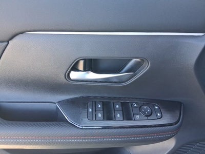 2027 Nissan Kicks SR