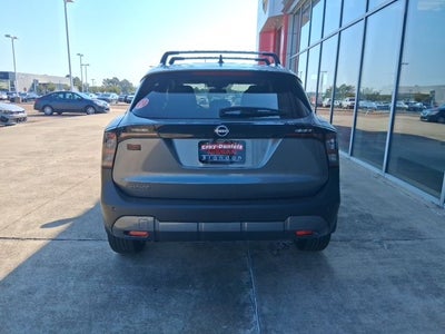 2027 Nissan Kicks SR