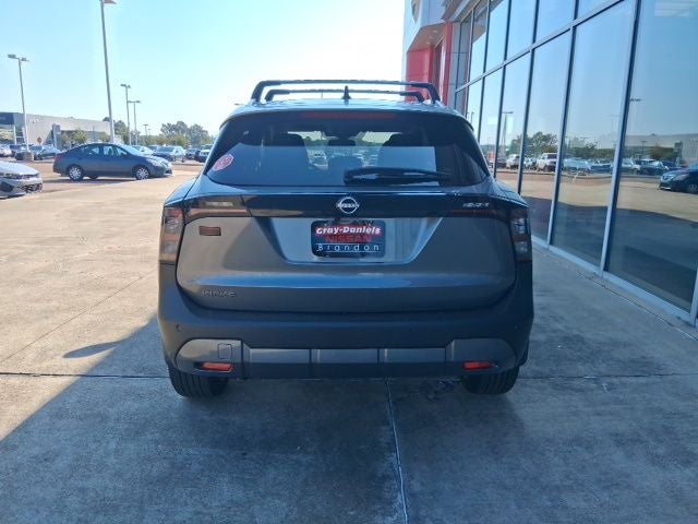 2027 Nissan Kicks SR
