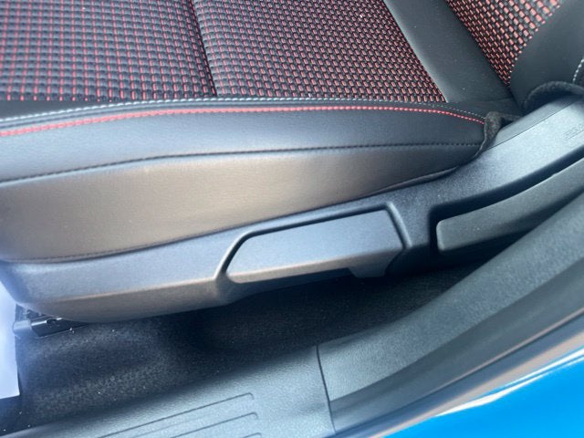 2027 Nissan Kicks SR