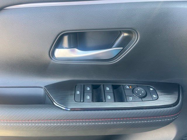 2027 Nissan Kicks SR