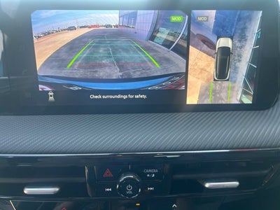 2027 Nissan Kicks SR