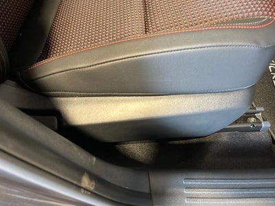 2027 Nissan Kicks SR
