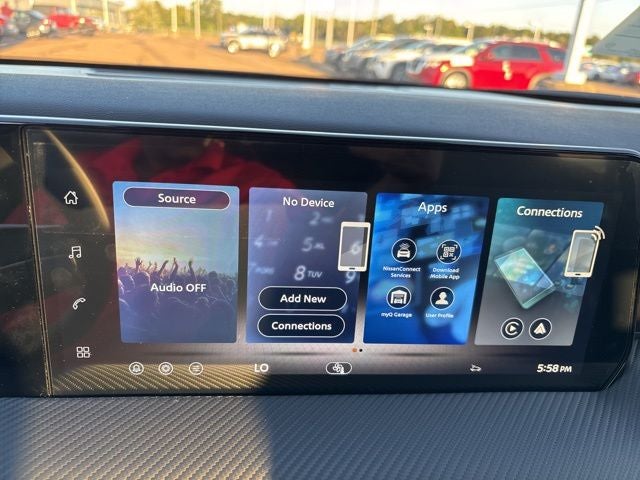 2026 Nissan Kicks SR