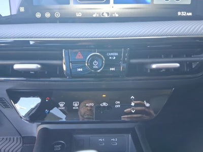 2027 Nissan Kicks SR