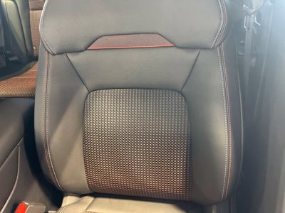 2027 Nissan Kicks SR