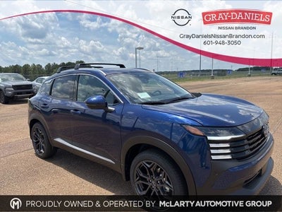 2025 Nissan Kicks SR