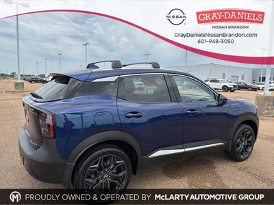 2025 Nissan Kicks SR