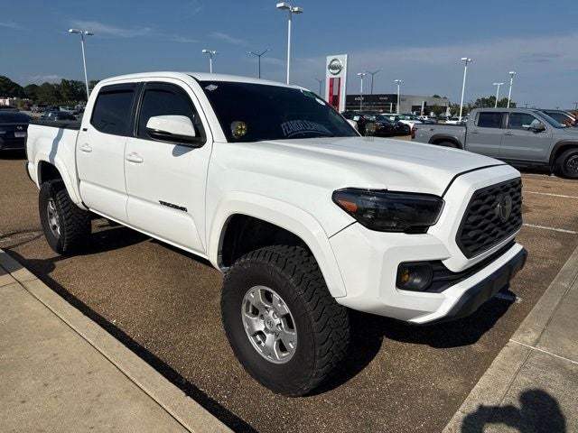 2022 Toyota Tacoma SR5 V6