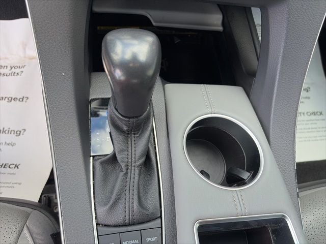 2021 Toyota Avalon Hybrid Limited