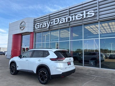 2026 Nissan Rogue SV DARK ARMOR