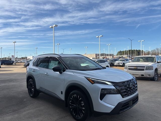 2026 Nissan Rogue SV DARK ARMOR