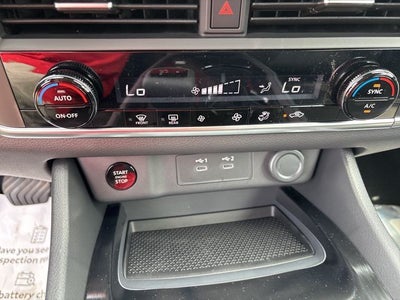 2026 Nissan Rogue SV