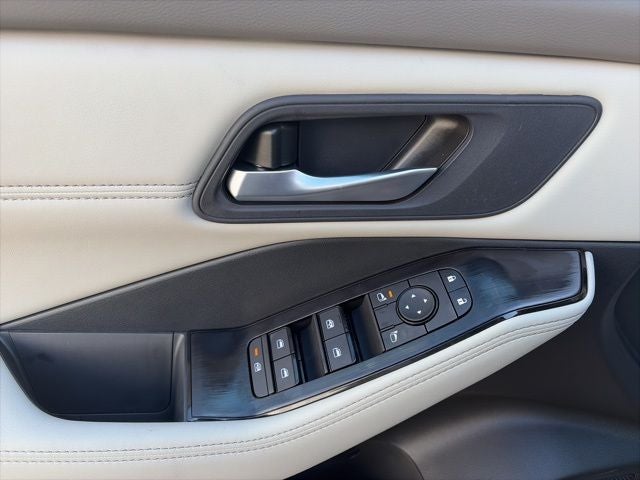 2026 Nissan Rogue SV DARK ARMOR