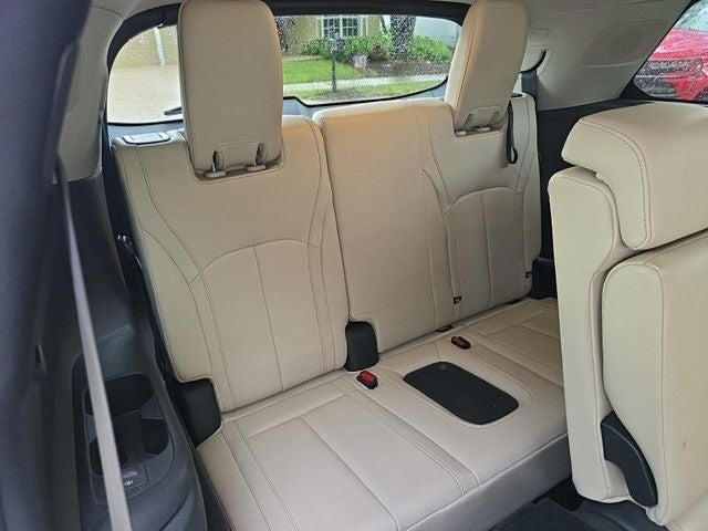 2023 INFINITI QX60 PURE