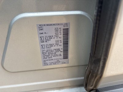 2024 Nissan Pathfinder SV