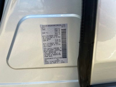 2025 Nissan Pathfinder SV