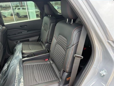 2026 Nissan Pathfinder Rock Creek ROCK CREEK