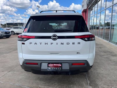 2026 Nissan Pathfinder SL