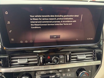 2026 Nissan Pathfinder SL