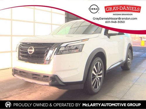 2025 Nissan Pathfinder Platinum