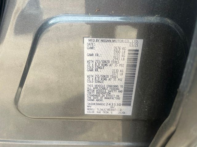2025 Nissan Pathfinder Platinum