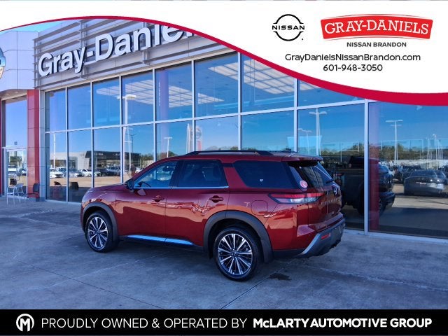 2026 Nissan Pathfinder Platinum