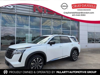 2026 Nissan Pathfinder Platinum