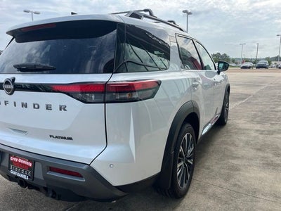 2026 Nissan Pathfinder Platinum