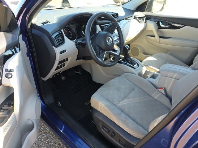 2018 Nissan Rogue Sport SV