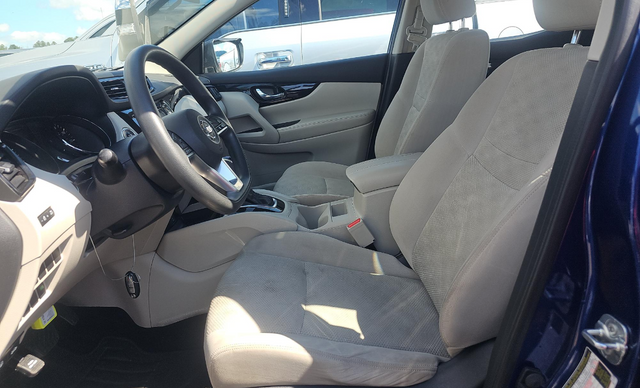 2018 Nissan Rogue Sport SV