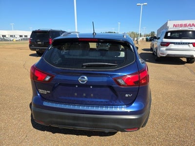 2018 Nissan Rogue Sport SV