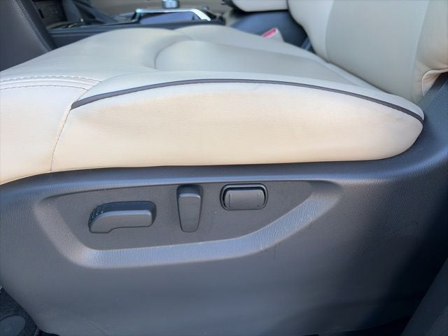 2024 Nissan Armada SV