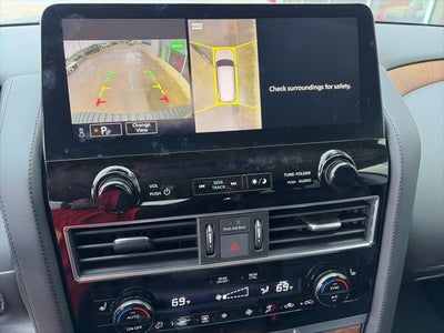 2024 Nissan Armada SL