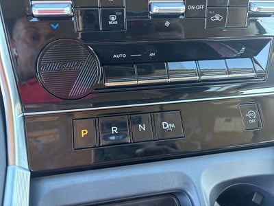 2026 Nissan Armada SV