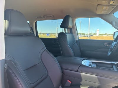 2026 Nissan Armada SV