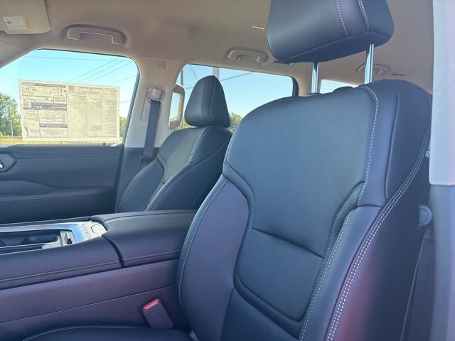 2026 Nissan Armada SV