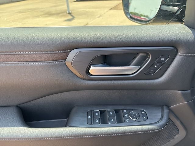 2025 Nissan Armada SL