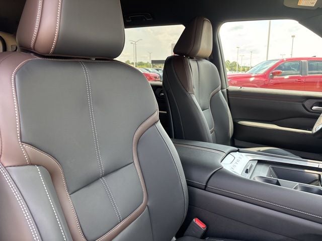 2025 Nissan Armada SL