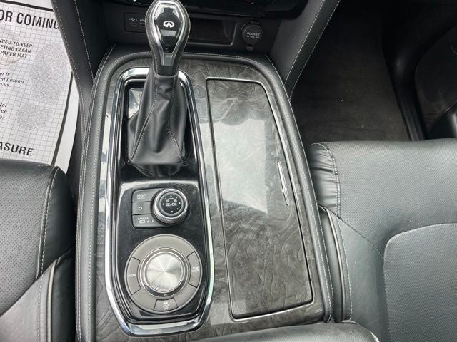 2020 INFINITI QX80 LUXE