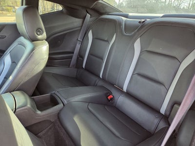 2019 Chevrolet Camaro 2LT 2LT