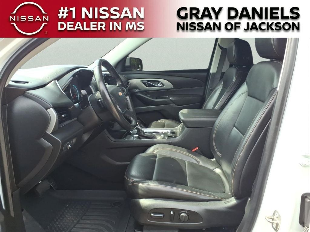 2021 Chevrolet Traverse LT Leather