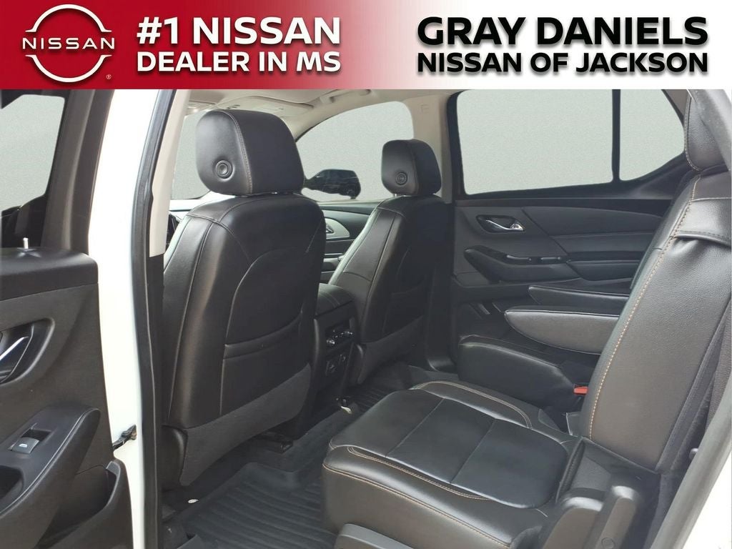 2021 Chevrolet Traverse LT Leather