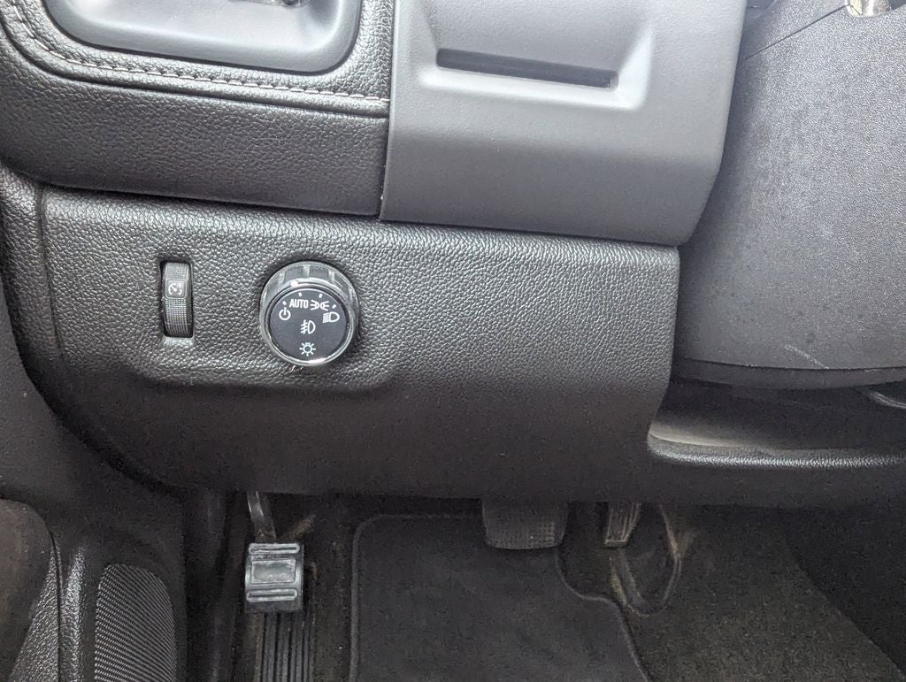 2018 GMC Canyon SLE1