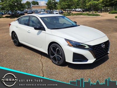 2025 Nissan Altima 2.5 SR