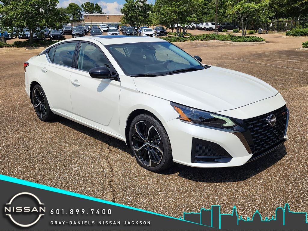 2025 Nissan Altima 2.5 SR