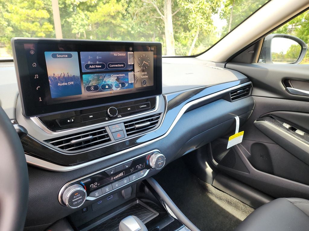 2025 Nissan Altima 2.5 SR