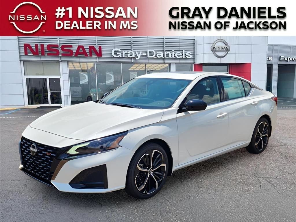 2025 Nissan Altima 2.5 SR