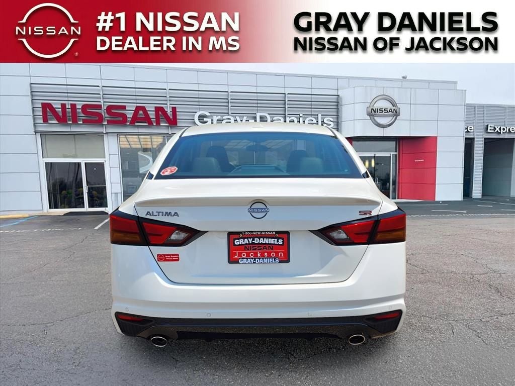 2025 Nissan Altima 2.5 SR